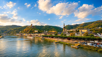 Cochem mit Moselufer und Reichsburg